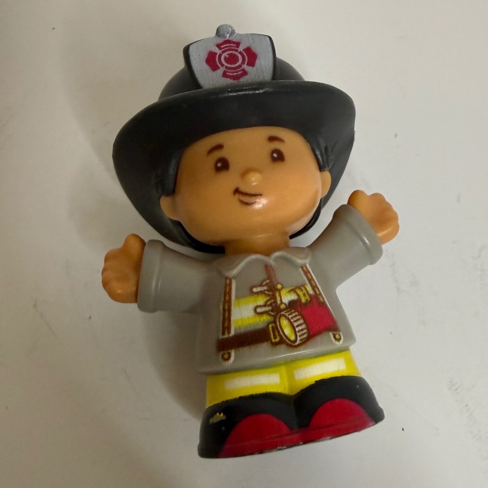 Fisher-Price Little People Firefighter Figure Grey Uniform FMN98 Mattel 2016‎